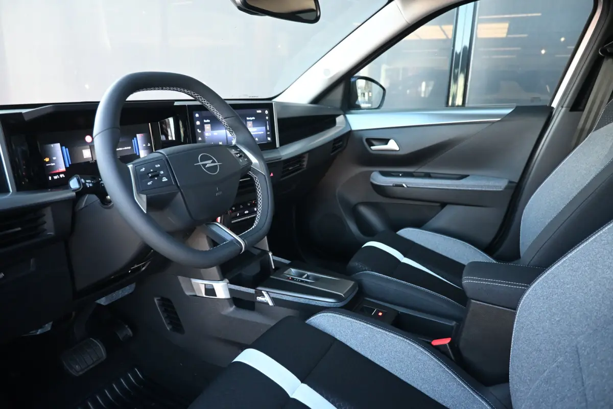 GS 8 Jaar Garantie | 7-Zits! | Achteruitrijcamera | Stoel/Stuurverwarming | Navigatie | Apple Carplay & Android Auto !!