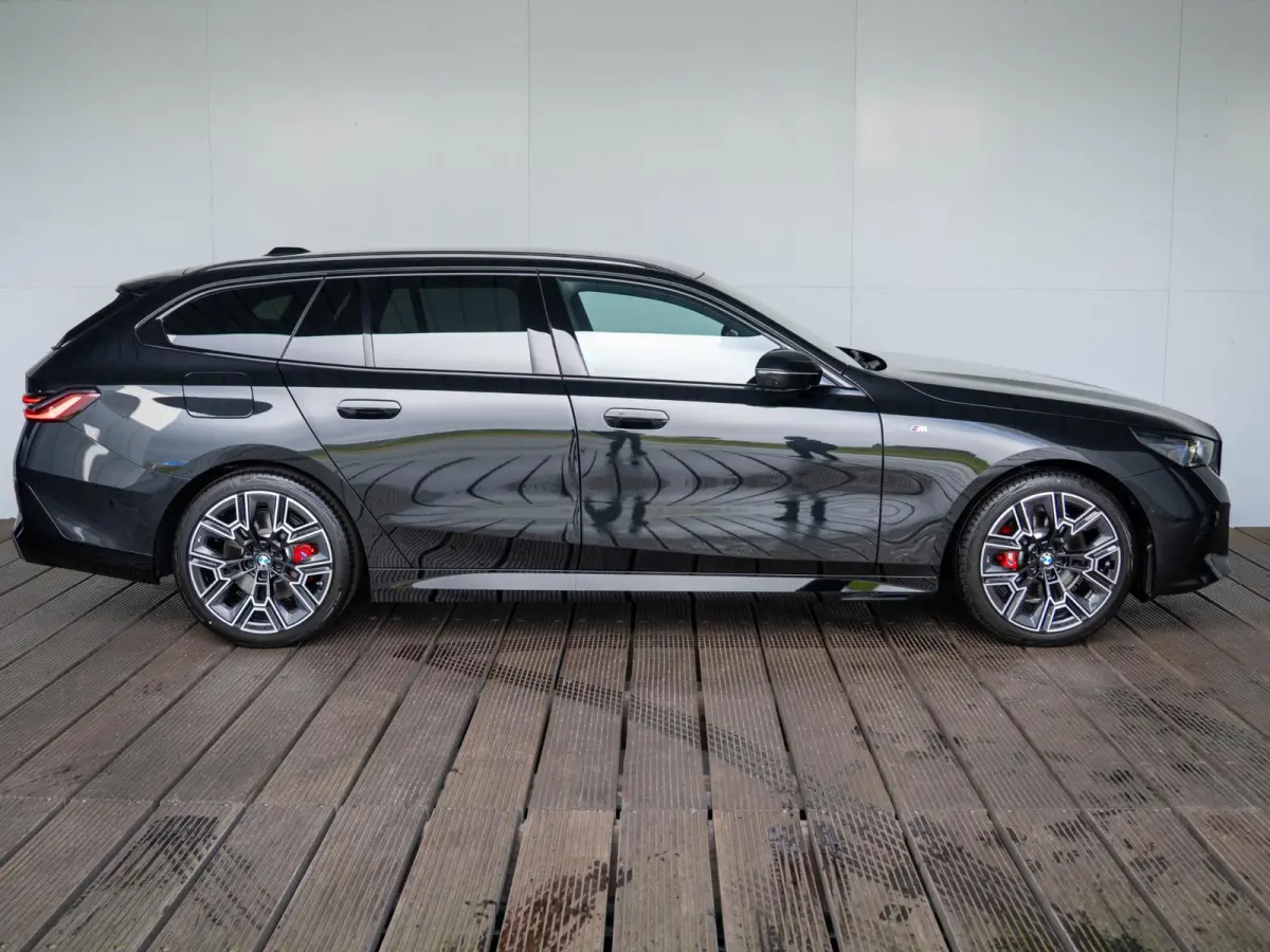 520i | M Sportpakket Pro | Equipment Pack Pro | Travel Pack | Showroom Selection