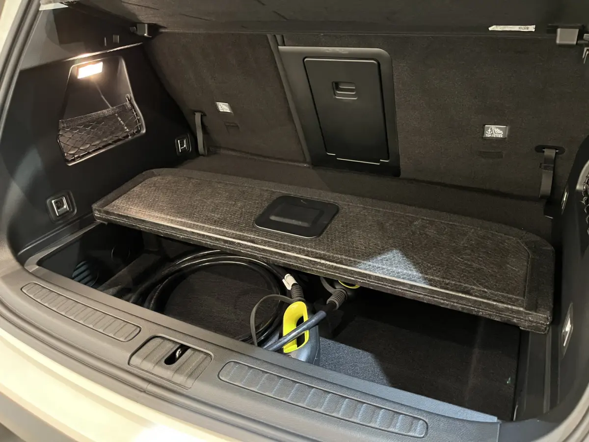 Pro / Panoramadak / Adaptieve Cruise Control / 360° Camera / LED / CarPlay / Elektrisch Stoelen / Stoelverwarming / Stuurverwarming / 10.700 KM !!
