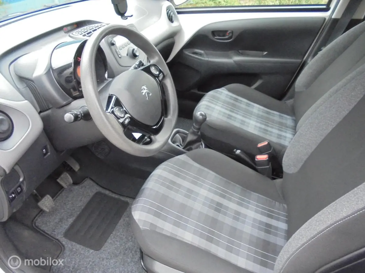 1.0 e-VTi Active 5 Deurs Airco