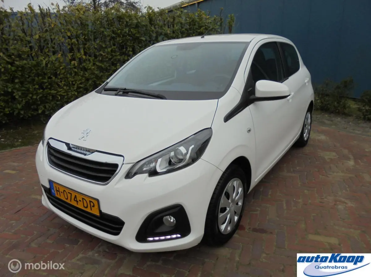 1.0 e-VTi Active 5 Deurs Airco