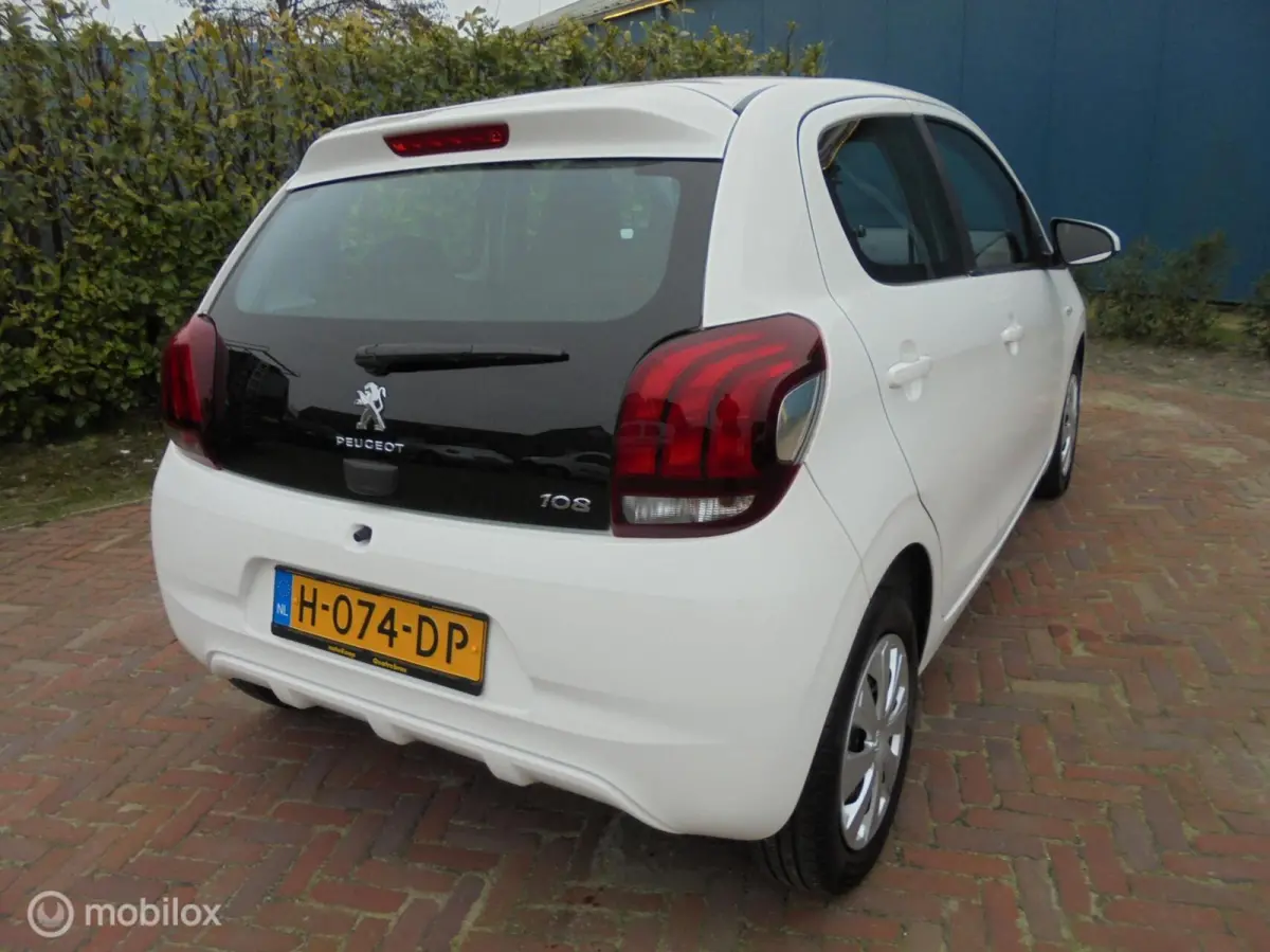 1.0 e-VTi Active 5 Deurs Airco
