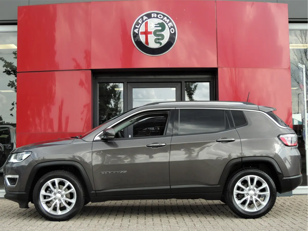 1.3T Limited Automaat 150PK | Clima | Xenon | Navi | Keyless | Licht/regen sensor | All-season banden