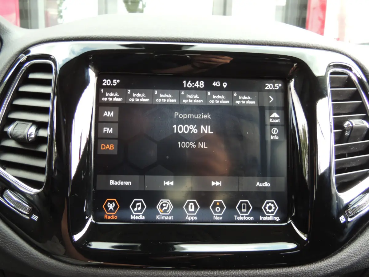 1.3T Limited Automaat 150PK | Clima | Xenon | Navi | Keyless | Licht/regen sensor | All-season banden