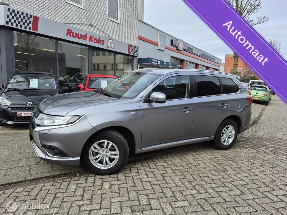 2.4 PHEV PURE • Trekhaak • Dealer onderhouden •