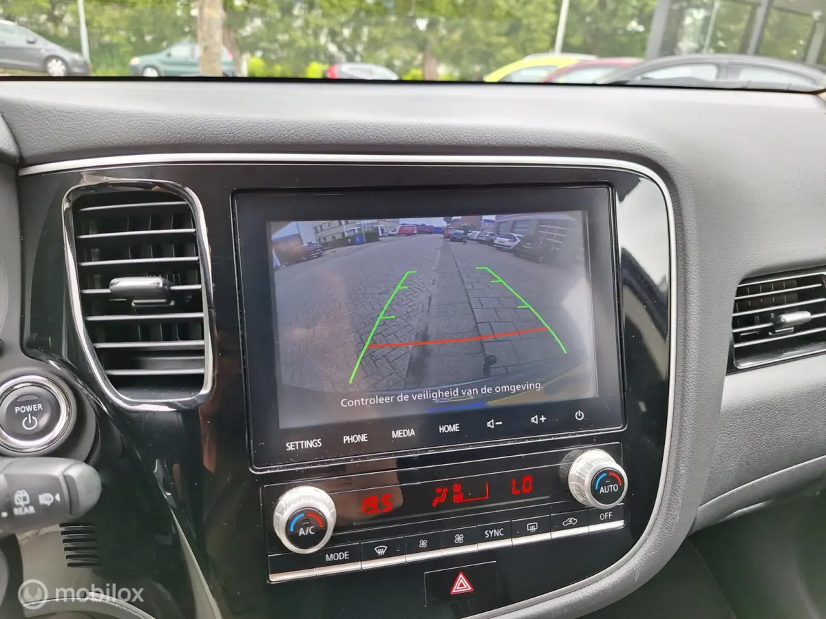 2.4 PHEV PURE • Trekhaak • Dealer onderhouden •