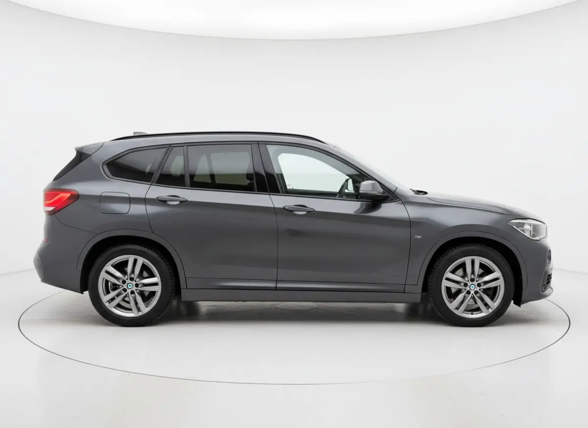 SDrive18i High Exec. M-Sport - Panorama - Trekhaak - Memory