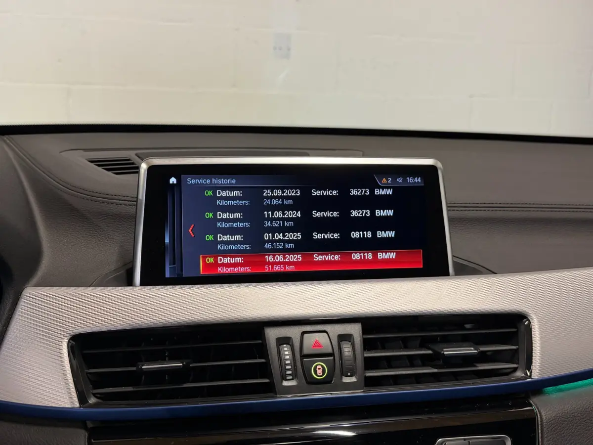SDrive18i High Exec. M-Sport - Panorama - Trekhaak - Memory