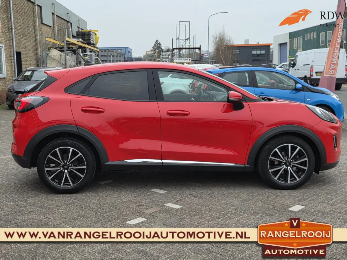1.0 EcoBoost Titanium, winterpakket, LED kopl., carplay