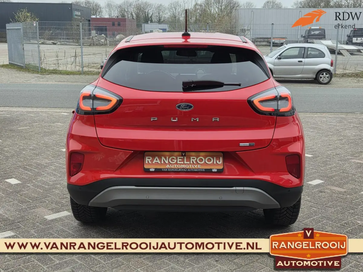 1.0 EcoBoost Titanium, winterpakket, LED kopl., carplay