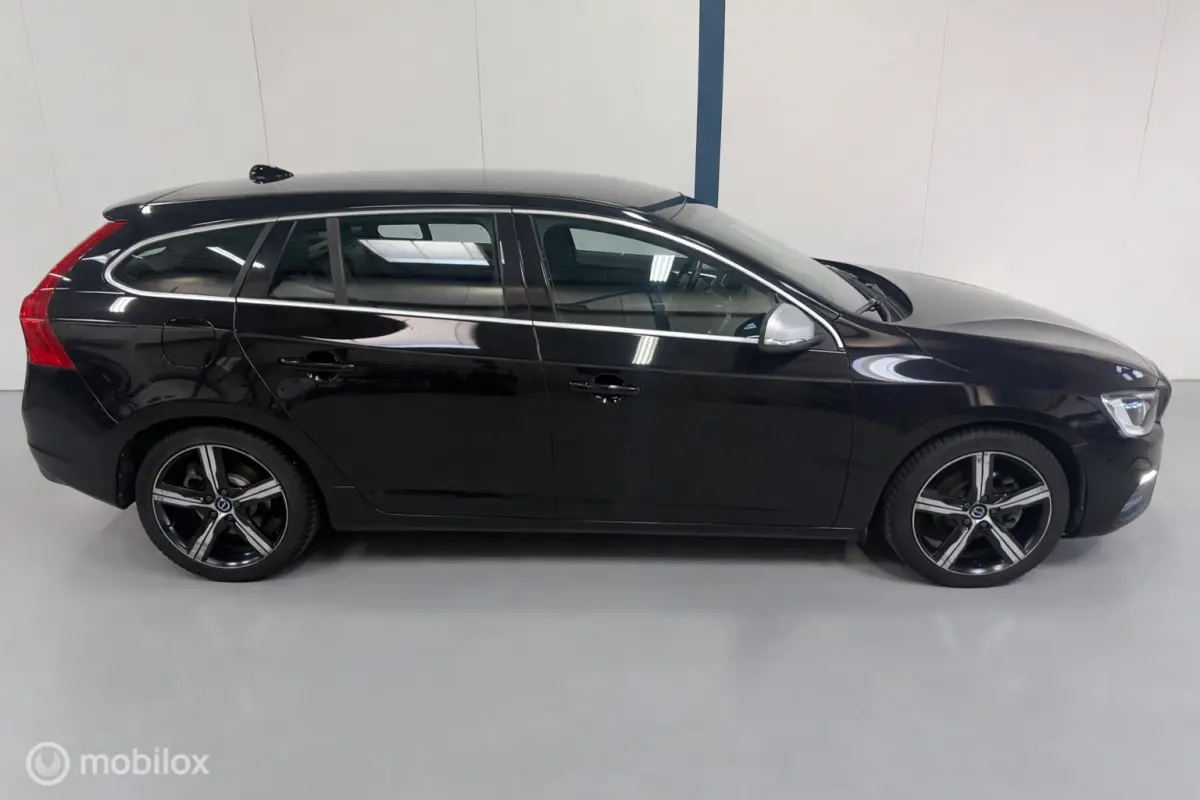 2.0 T4 Sport AUTOMAAT / NL-AUTO / NAVI