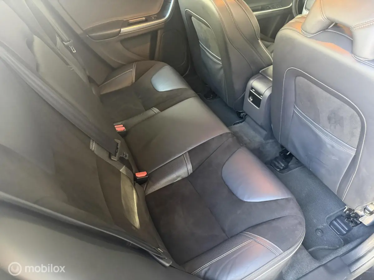 2.0 T4 Sport AUTOMAAT / NL-AUTO / NAVI