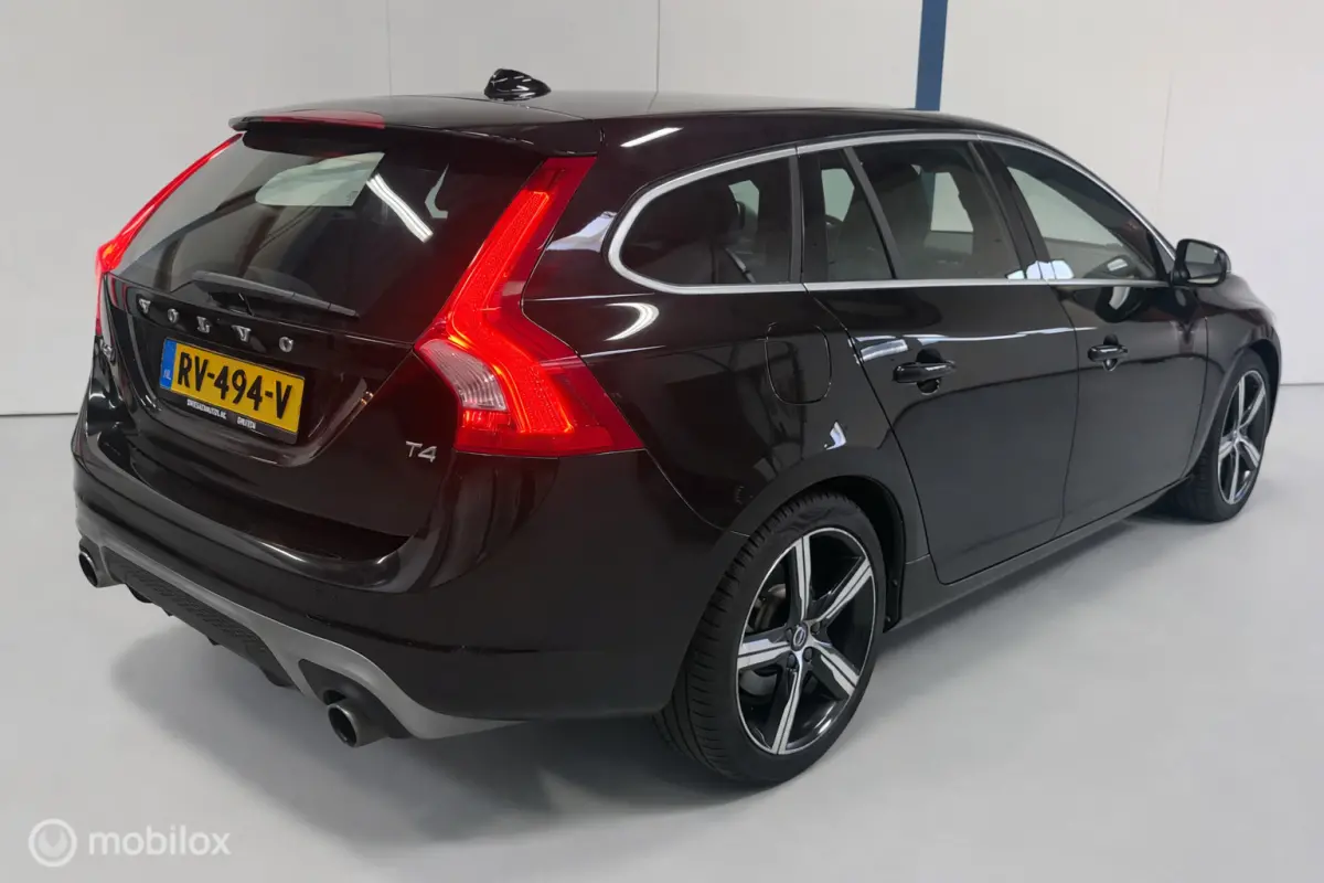 2.0 T4 Sport AUTOMAAT / NL-AUTO / NAVI