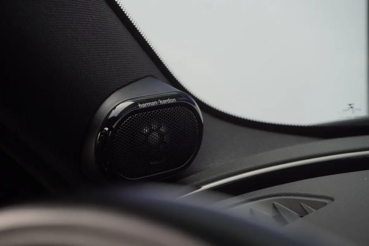 Mini 2.0 Cooper S Salt 192PK+Panodak+Navigatie+harman-Kardon+apple NOVEMBER 2018=ORIG/NL