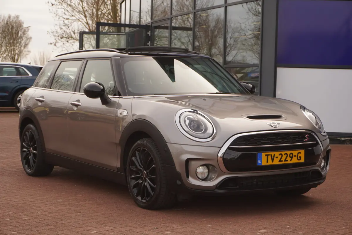 Mini 2.0 Cooper S Salt 192PK+Panodak+Navigatie+harman-Kardon+apple NOVEMBER 2018=ORIG/NL