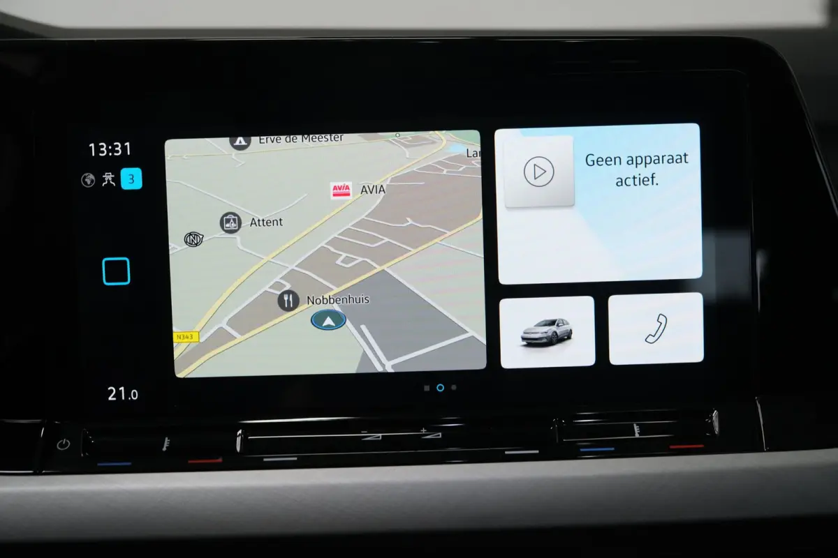 1.0 eTSI Life Automaat - N.A.P. Airco, Cruise, Camera, Navi, PDC, Virtual display.