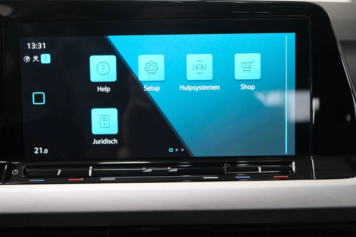 1.0 eTSI Life Automaat - N.A.P. Airco, Cruise, Camera, Navi, PDC, Virtual display.