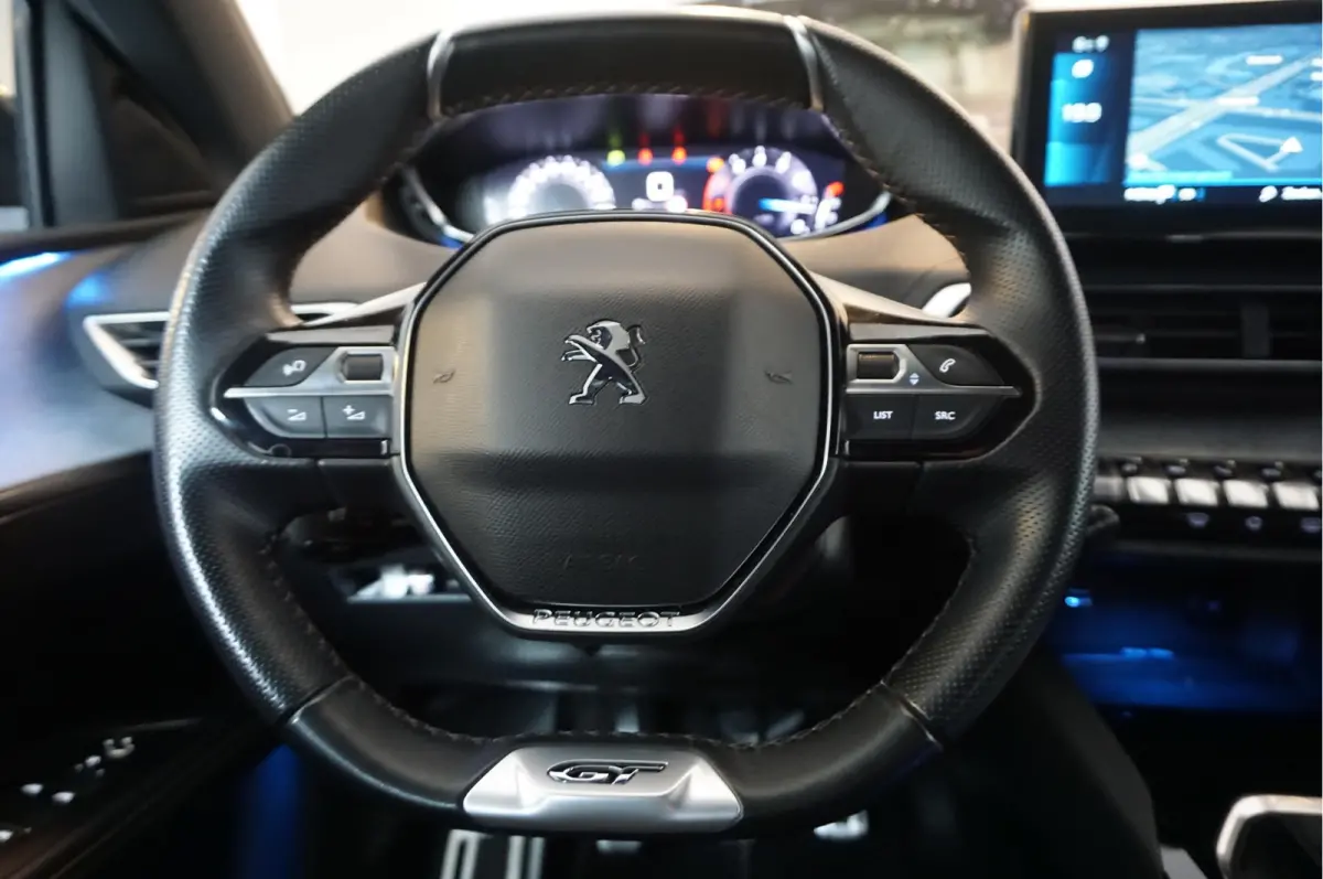1.2 PureTech GT SPORT | LEER/ Alcantara | Sfeerverlichting | APPLE | NL auto | Dealer onderhouden |