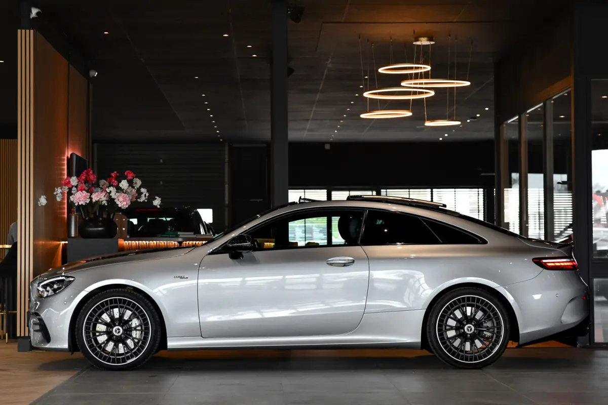 AMG 53 4MATIC+. Pano, Luchtv, Memory, Distro+, Burm, Camera, Dodeh, CarPlay!