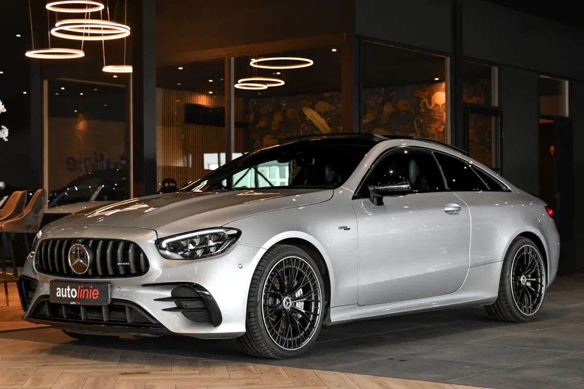 AMG 53 4MATIC+. Pano, Luchtv, Memory, Distro+, Burm, Camera, Dodeh, CarPlay!