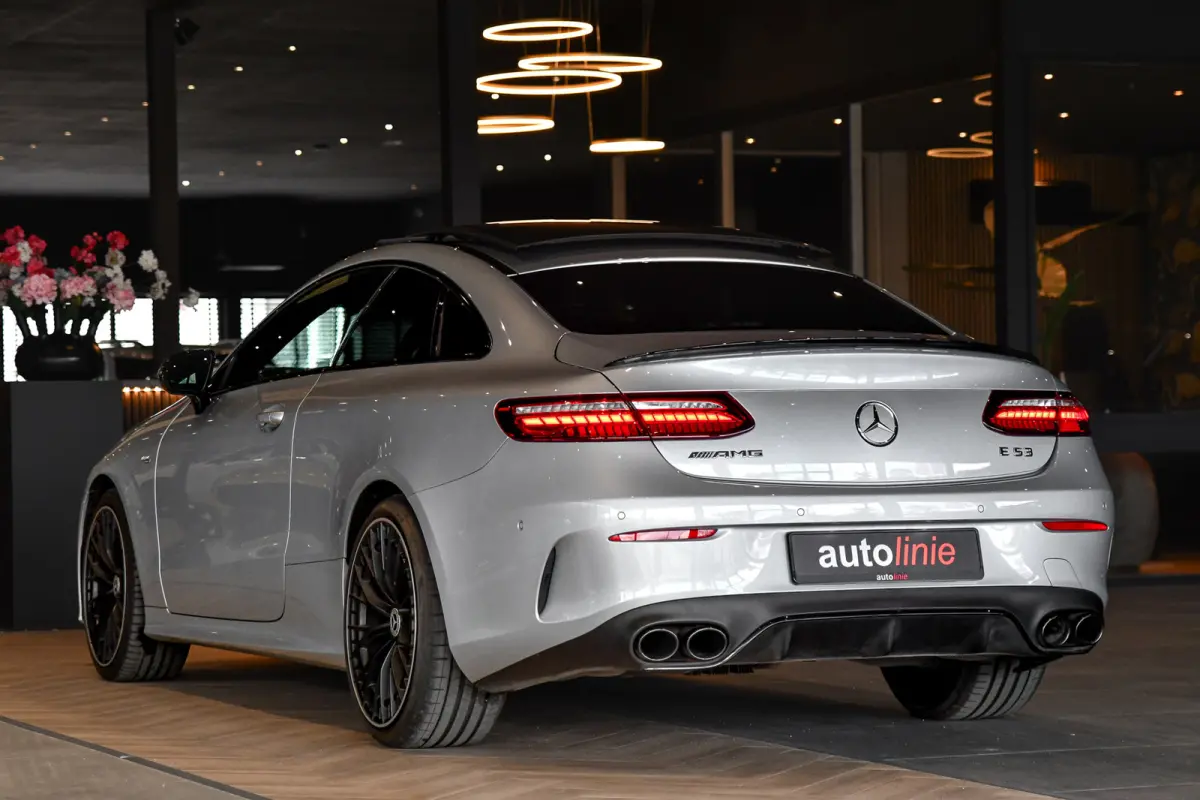 AMG 53 4MATIC+. Pano, Luchtv, Memory, Distro+, Burm, Camera, Dodeh, CarPlay!
