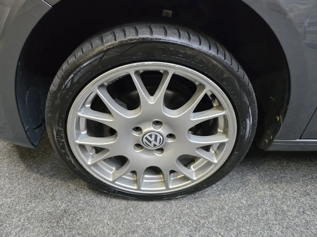 2.0 TDI Comfortline DC!! 5 Pers.NAVI Cruise Airco PDC 2x Schuifdeur Trekhaak LM!