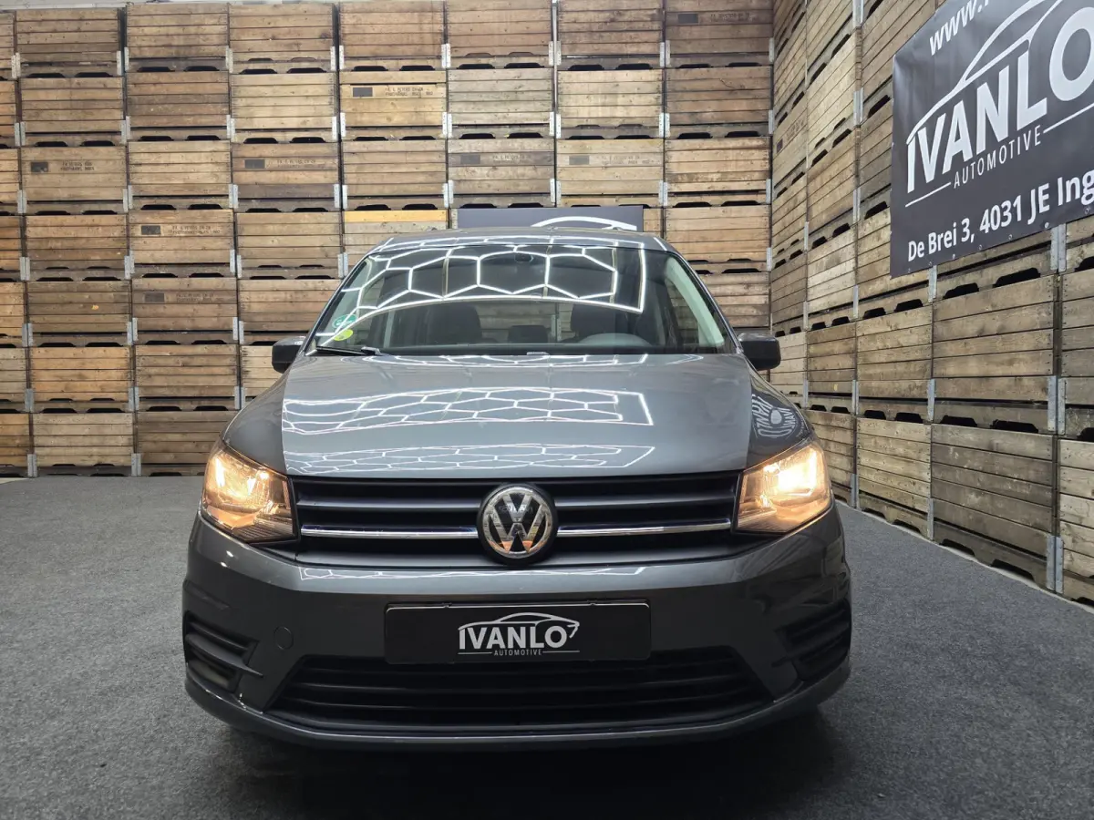 2.0 TDI Comfortline DC!! 5 Pers.NAVI Cruise Airco PDC 2x Schuifdeur Trekhaak LM!