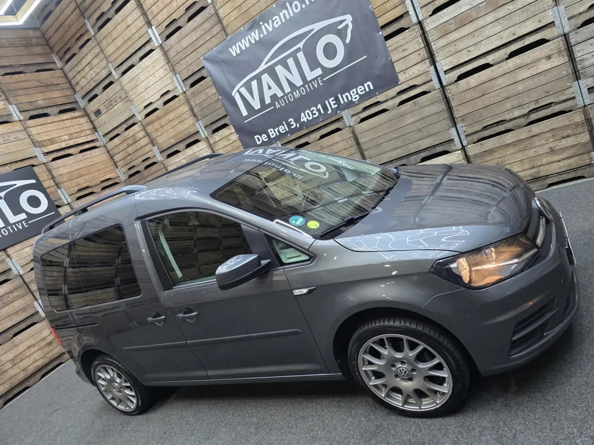 2.0 TDI Comfortline DC!! 5 Pers.NAVI Cruise Airco PDC 2x Schuifdeur Trekhaak LM!