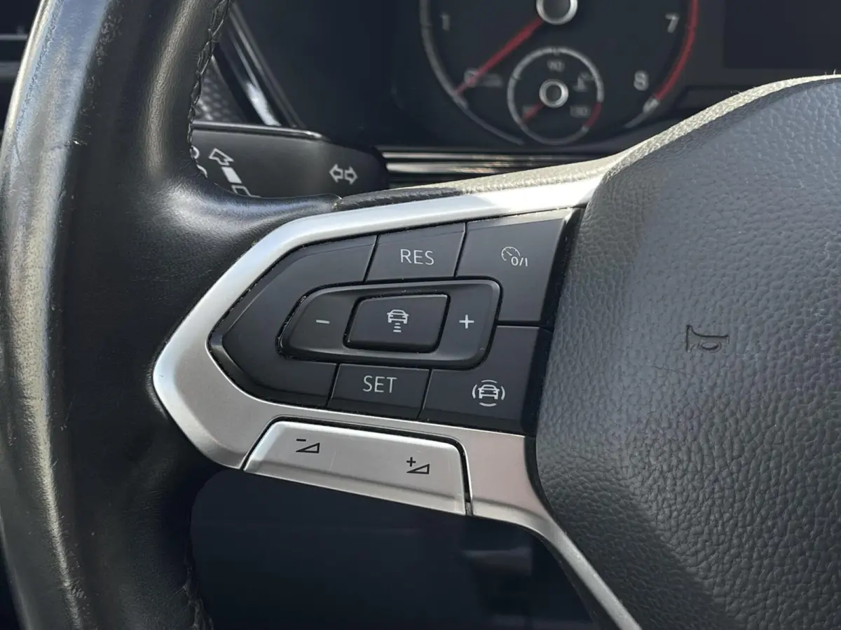 1.0 TSI Life | TREKHAAK | ACHTERUITRIJCAMERA | STOELVERWARMING | ADAPTIEVE CRUISE CONTROL
