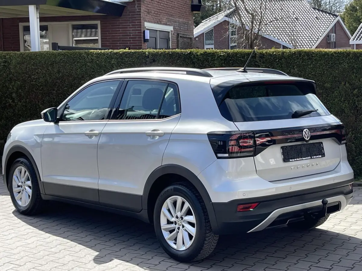 1.0 TSI Life | TREKHAAK | ACHTERUITRIJCAMERA | STOELVERWARMING | ADAPTIEVE CRUISE CONTROL