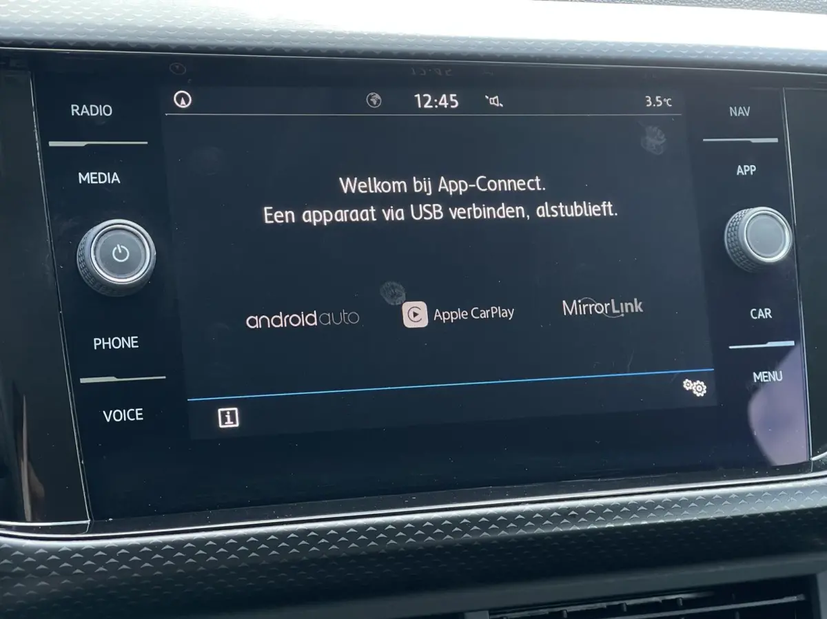 1.0 TSI Life | TREKHAAK | ACHTERUITRIJCAMERA | STOELVERWARMING | ADAPTIEVE CRUISE CONTROL
