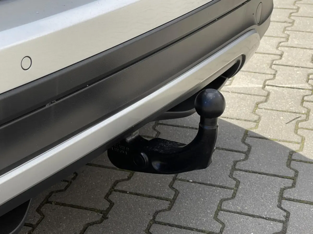 1.0 TSI Life | TREKHAAK | ACHTERUITRIJCAMERA | STOELVERWARMING | ADAPTIEVE CRUISE CONTROL