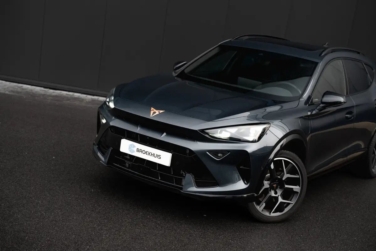 1.5 TSI e-Hybrid 272pk VZ Performance | Garantie t/m 2030 | Panoramadak | Trekhaak | 360 Camera | Leder