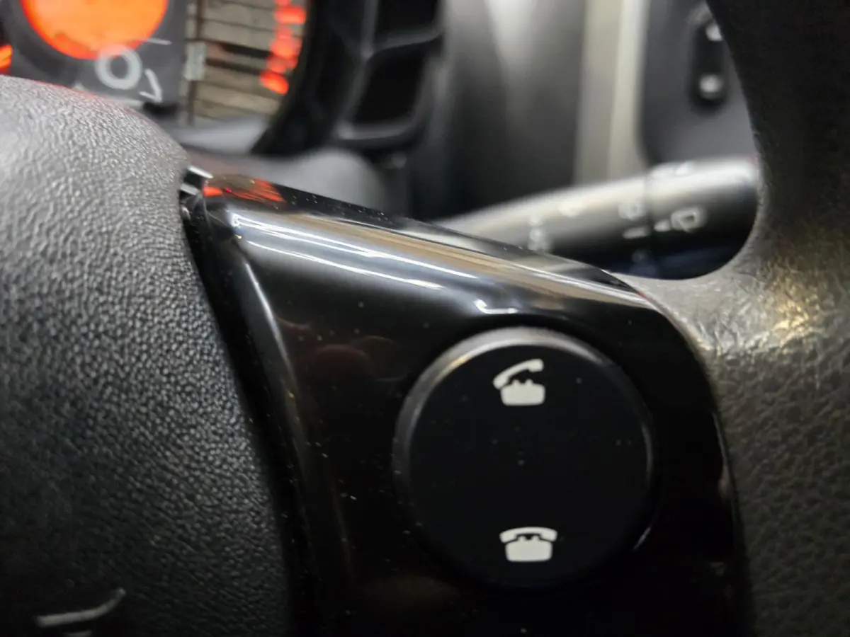 1.0 e-VTi Active Carplay Airconditioning Bluetooth
