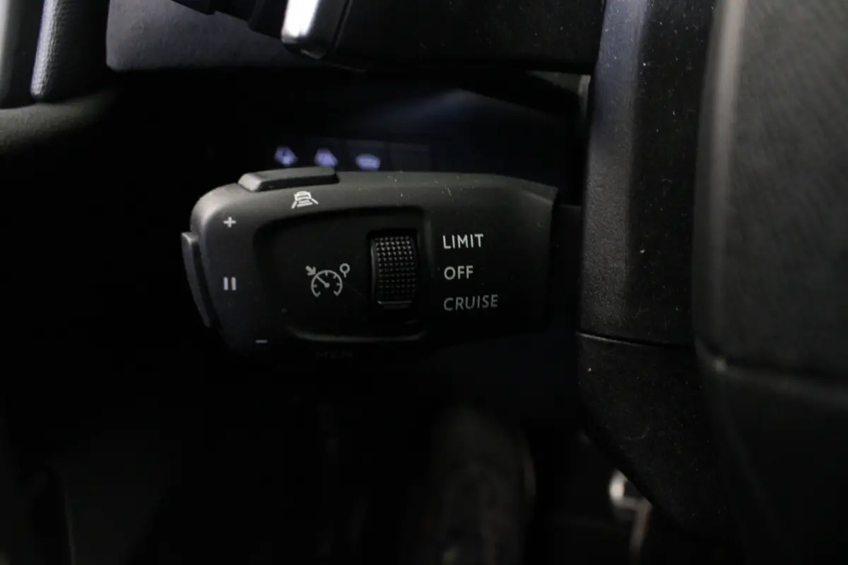 1.2 PureTech Performance Line+ |Stoelverwarming|ACC|Carplay|