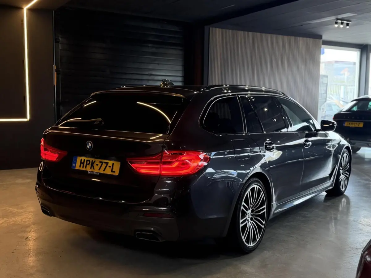 530d xDrive High Executive Pano M-sport