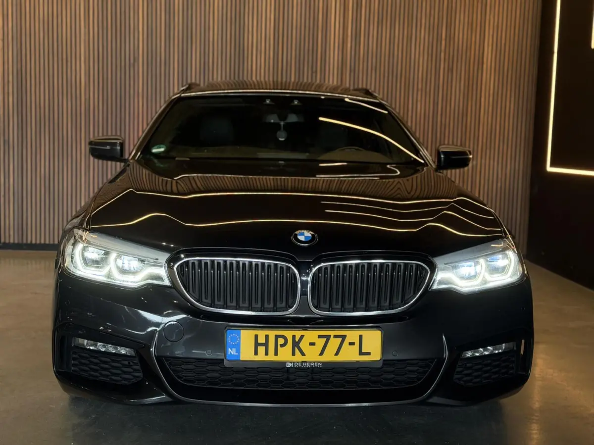 530d xDrive High Executive Pano M-sport