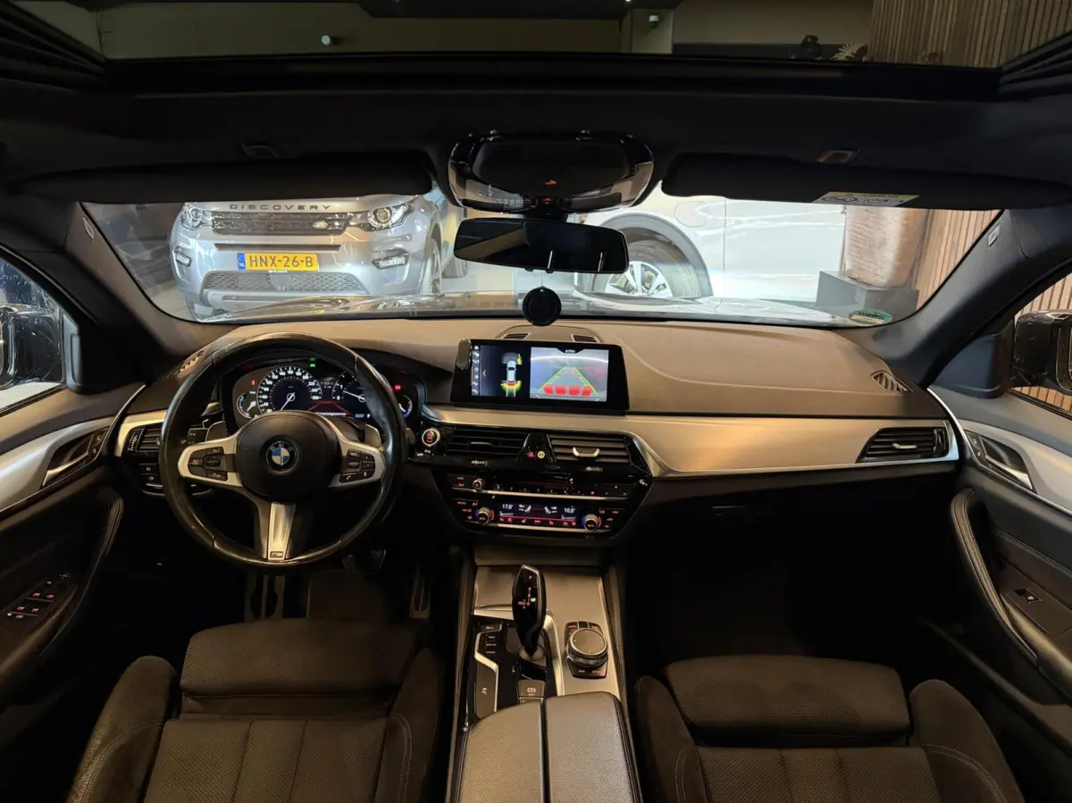 530d xDrive High Executive Pano M-sport