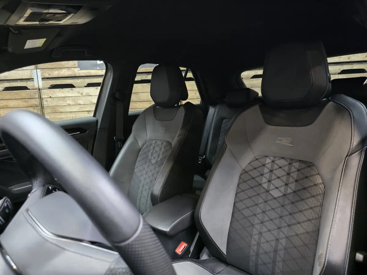 1.0 TSI R-Line IQ Drive Pakket Navi LED Clima LM