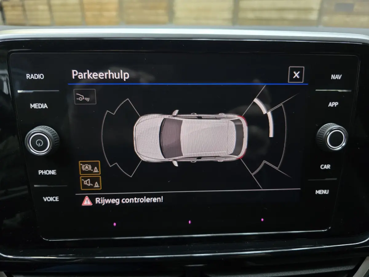 1.0 TSI R-Line IQ Drive Pakket Navi LED Clima LM