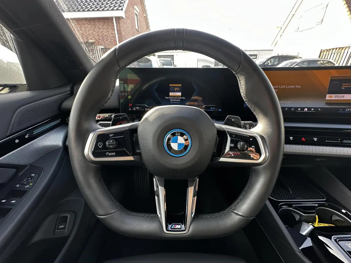 530e xDrive M-Sport