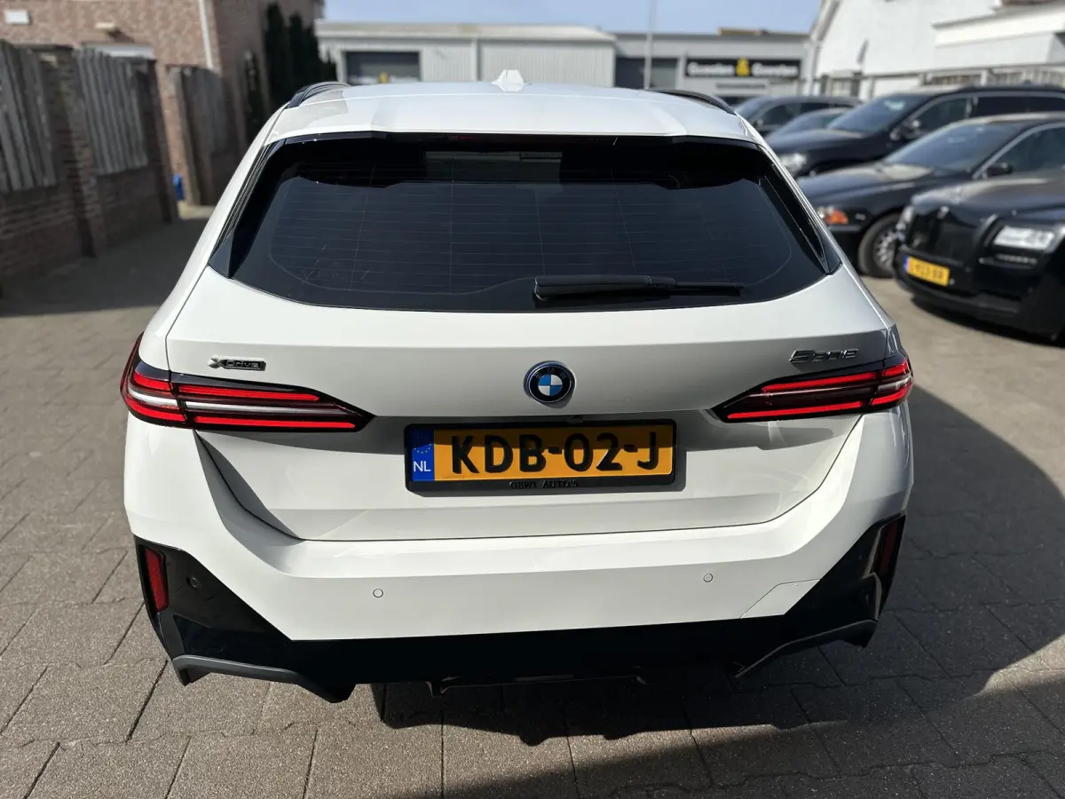 530e xDrive M-Sport