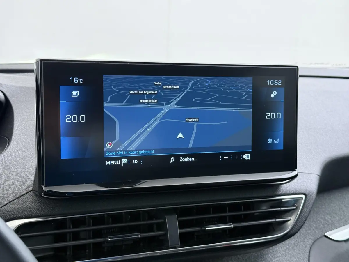 SUV Allure Pack Business 130pk Automaat | Navigatie | Camera achter | Cruise control | 18 inch lichtmetalen velgen | LED koplampen | Apple Carplay Android auto