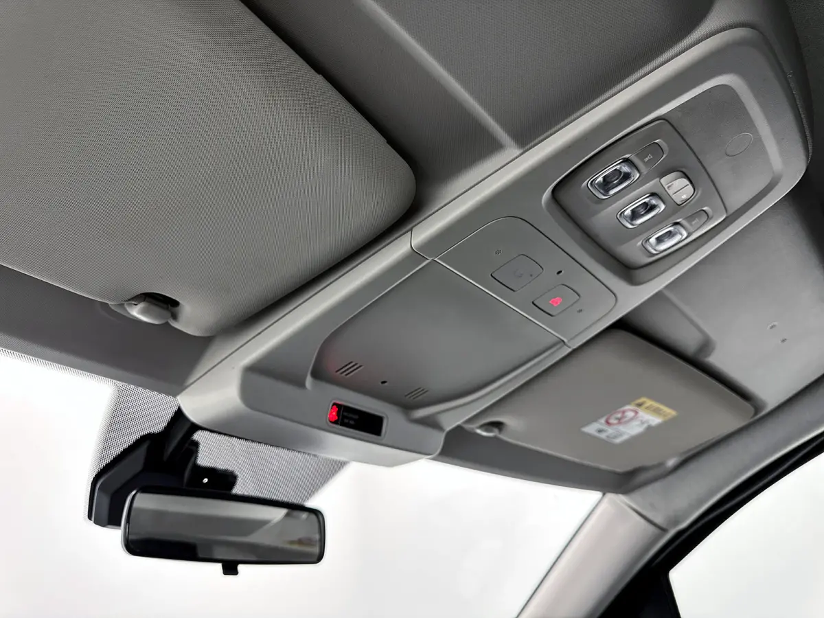 108 CDI L1 Led koplampen Sidebars Cruise control Airco