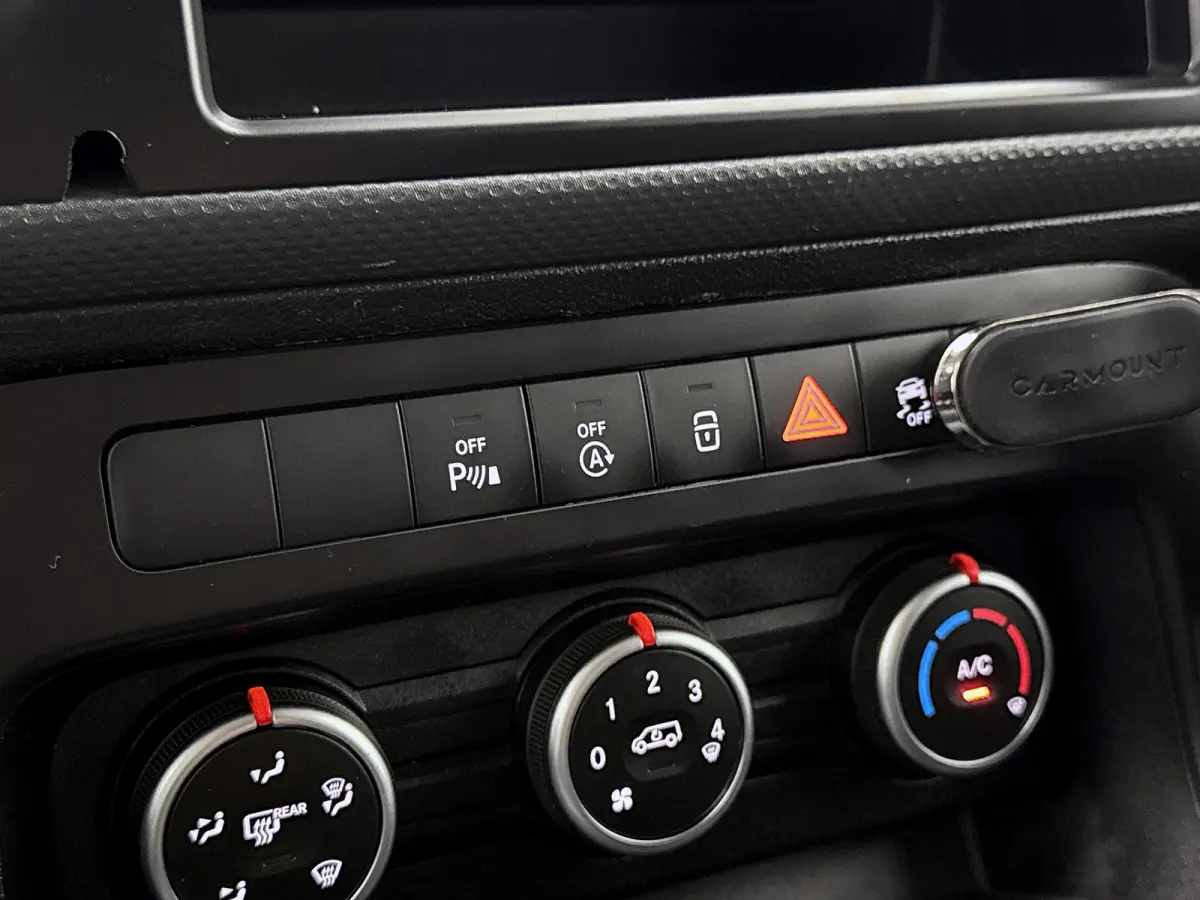 108 CDI L1 Led koplampen Sidebars Cruise control Airco