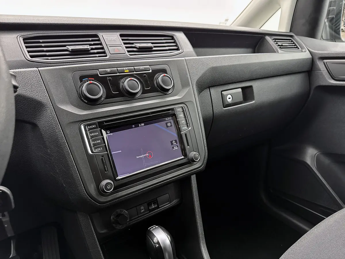 2.0 TDI L2H1 BMT Maxi DSG Navigatie Dubbele schuifdeur Trekhaak Cruise control