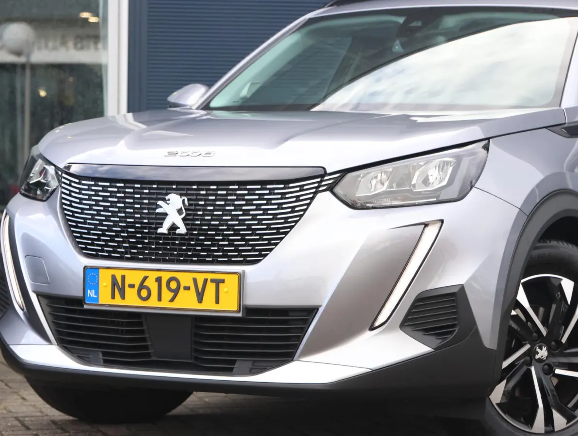 130pk Allure | 1ste eigenaar | Parkeersensoren | LED lampen | Navigatie | Climate | AUTOMAAT