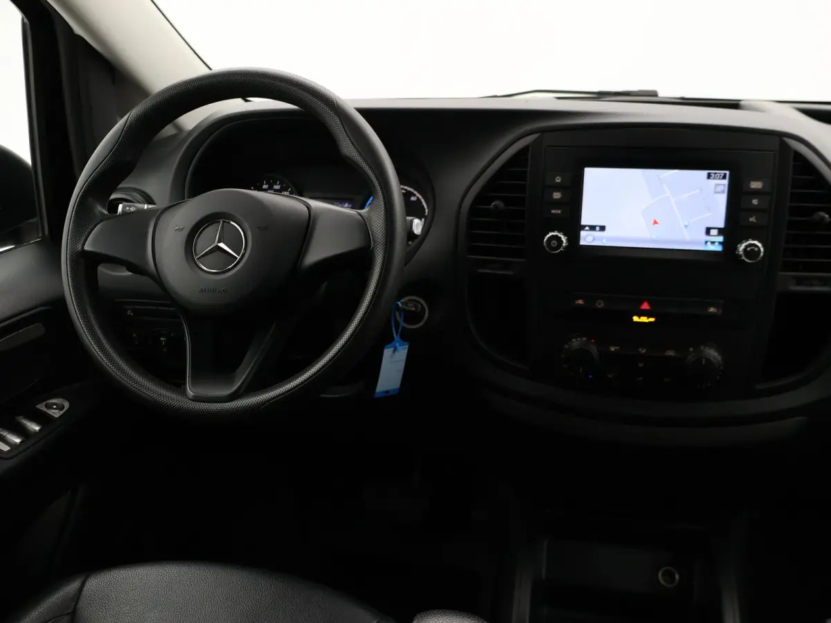 PRO L2 7-PERS. *MARGE* + 2 ELEKTR. SCHUIFDEUREN | LEDER | STOELVERW. | CAMERA | NAVIGATIE