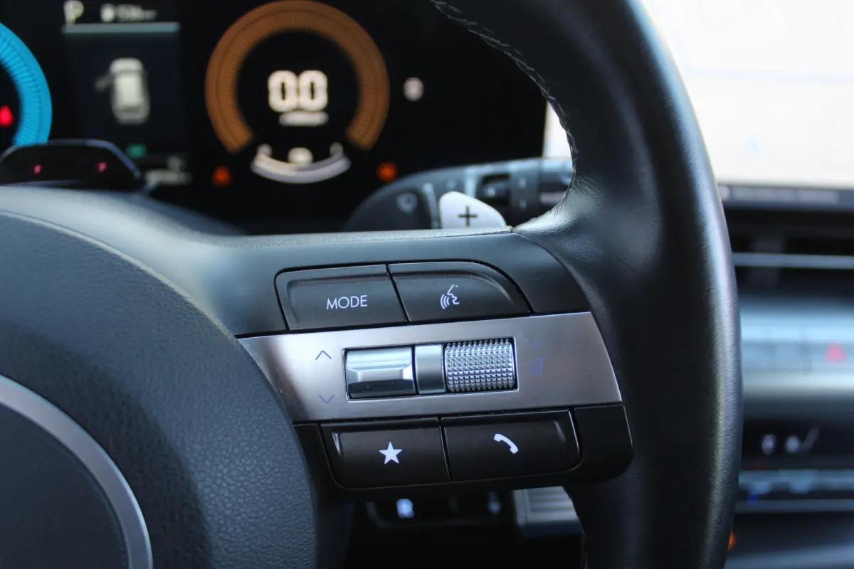 1.6 GDI HEV Comfort Keyless entry Airco l Cruise control l Navigatie l AppleCarPlay/AndroidAuto l Parkeer camera
