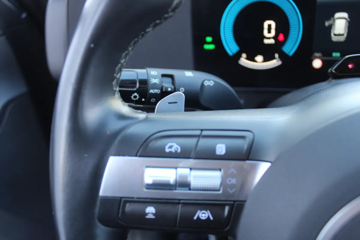 1.6 GDI HEV Comfort Keyless entry Airco l Cruise control l Navigatie l AppleCarPlay/AndroidAuto l Parkeer camera